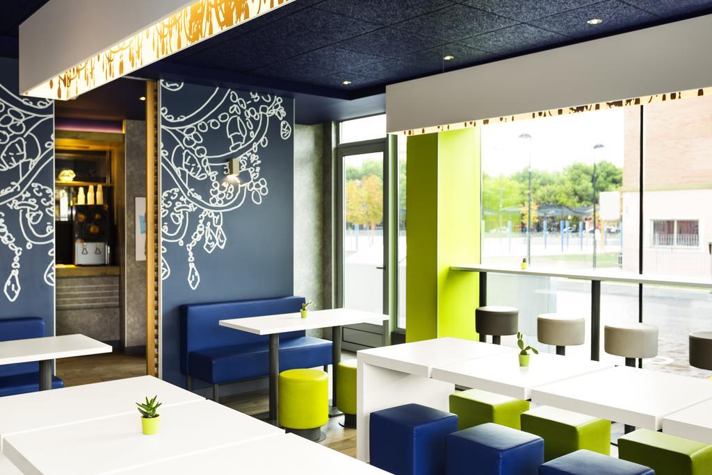 Ibis Budget Saint-Omer Centre Exteriör bild