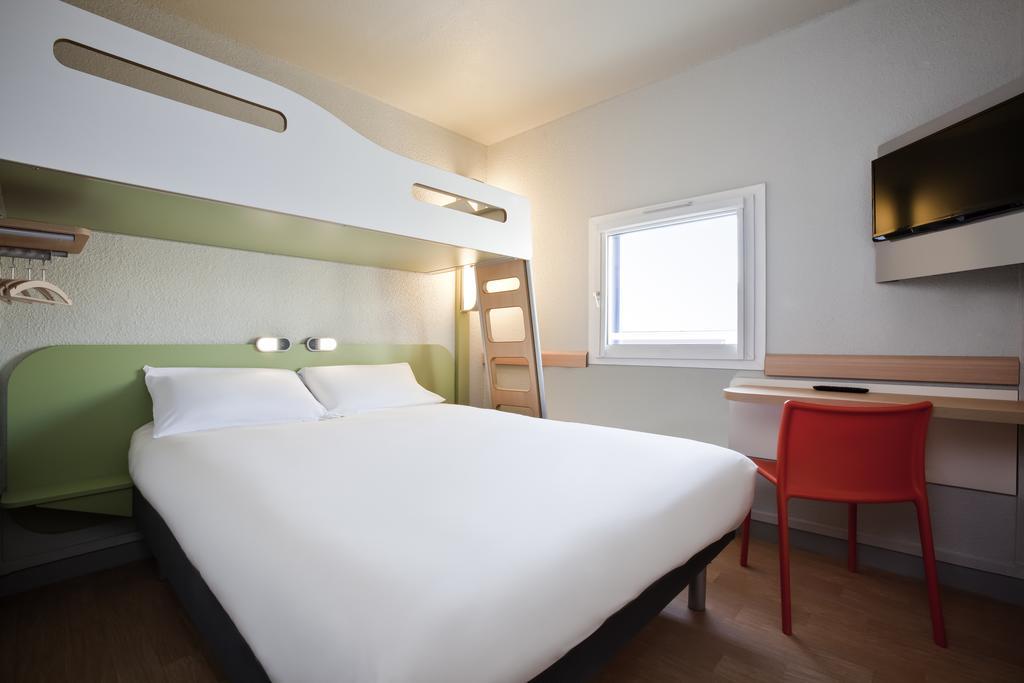 Ibis Budget Saint-Omer Centre Rum bild
