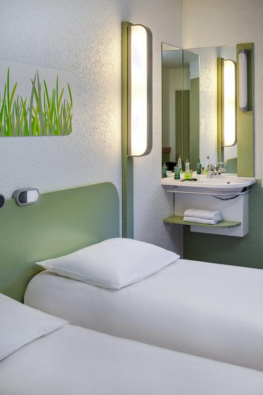 Ibis Budget Saint-Omer Centre Exteriör bild